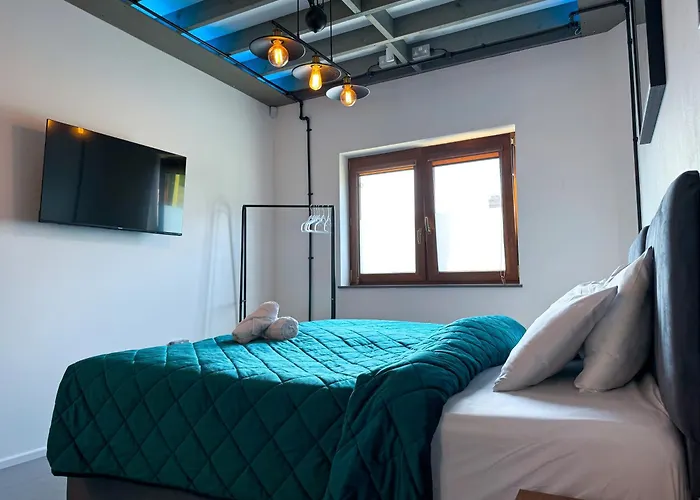 Unique Studio Apartment With Private Garden